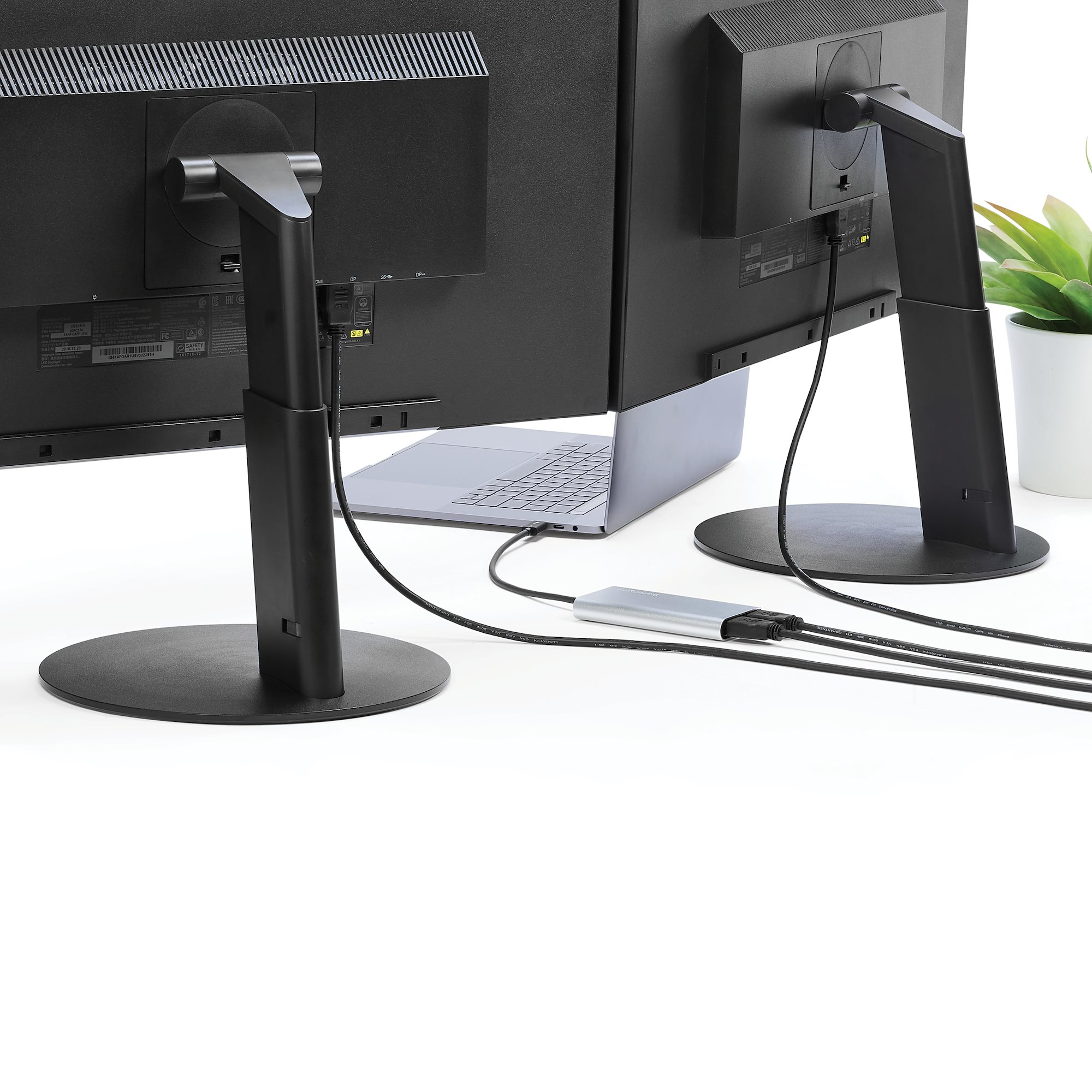 StarTech.com Thunderbolt to Dual HDMI 2.0 Adapter, Dual 4K – image 4