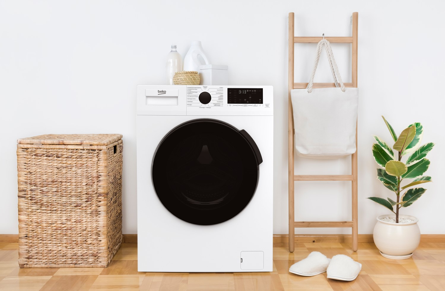 Beko HTE7614YBST washer dryer Freestanding Front-load White – image 7
