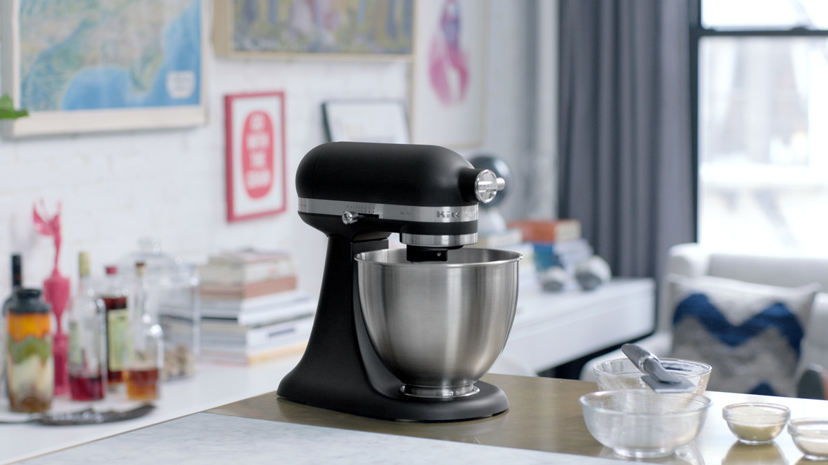 KitchenAid 5KSM3311XBBM mixer Stand mixer – image 4