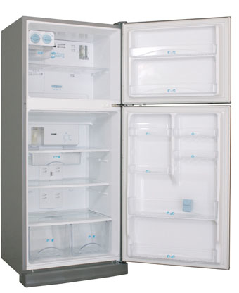 Daewoo DFR-1620DAT fridge-freezer Freestanding Titanium – image 3