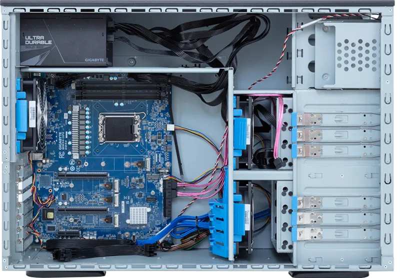 GIGABYTE W533-W30-AA01 Black Intel W680 LGA 1700 – image 4