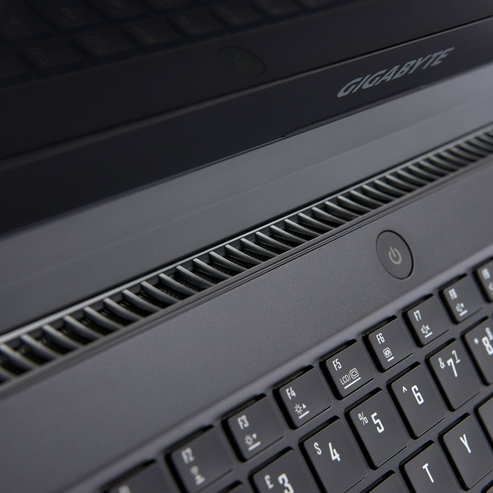 GIGABYTE AERO 14-1050TI-BK8 Intel® Core™ i7 i7-8750H Laptop – image 9
