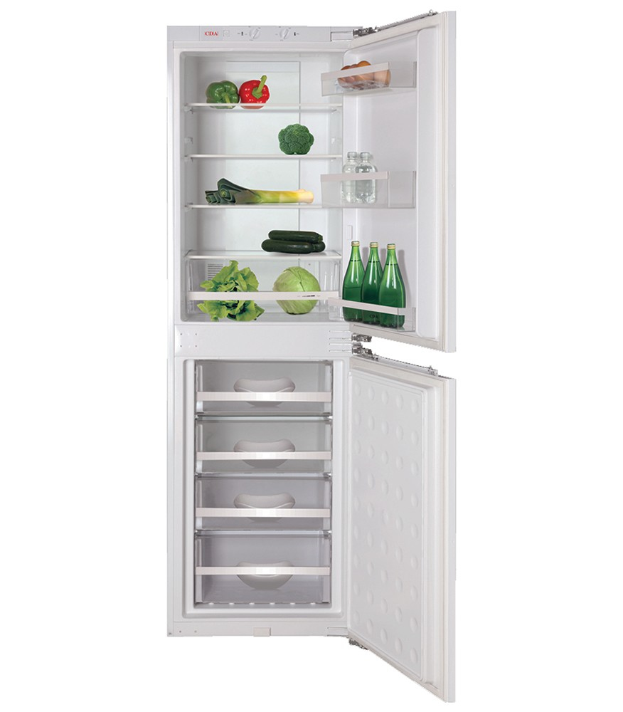 CDA FW951 fridge-freezer Built-in