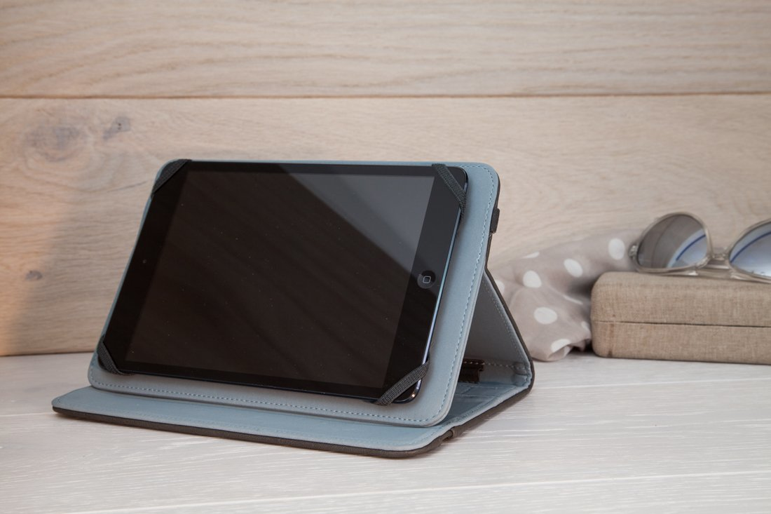Golla G1654 tablet case – image 3