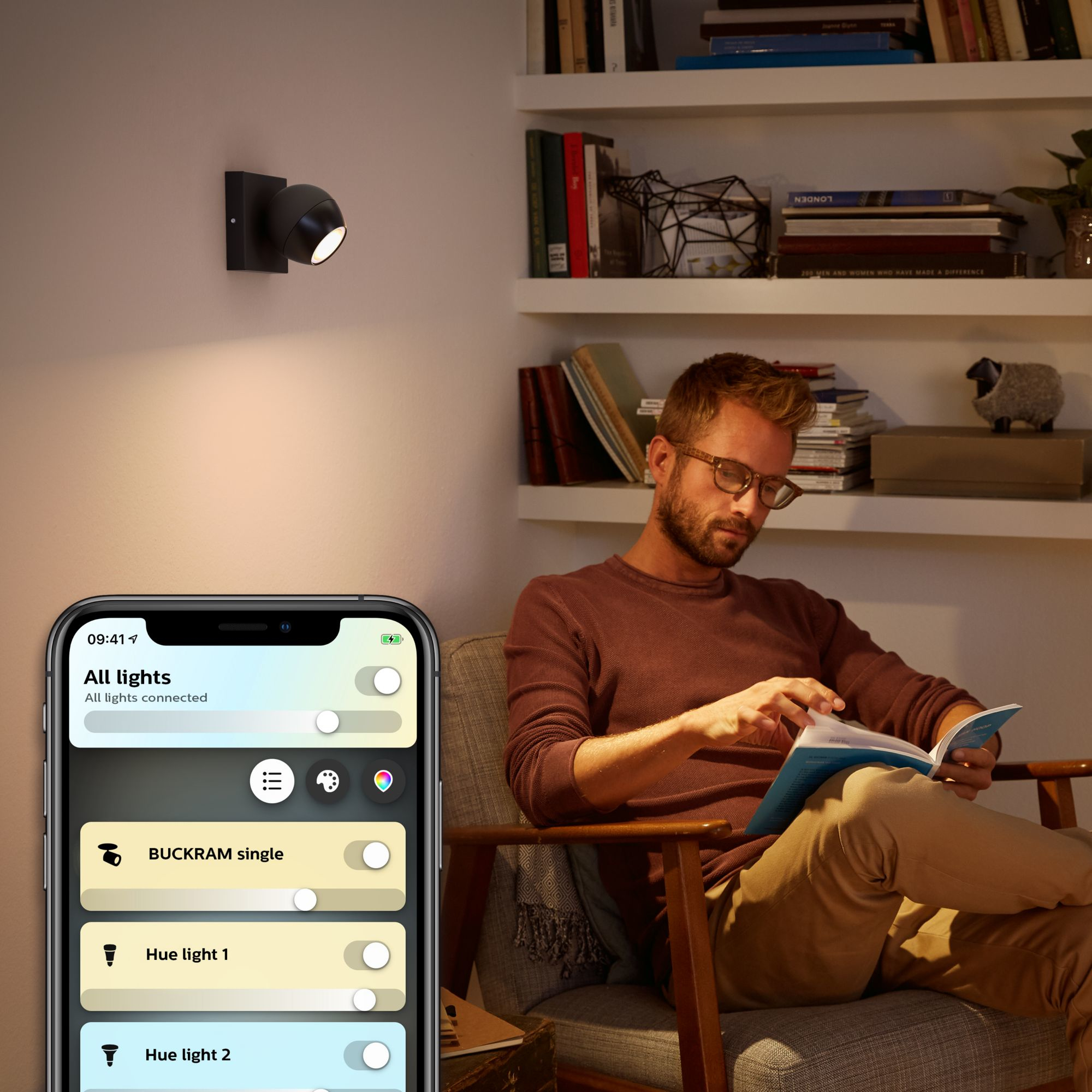 Philips by Signify Philips Hue White ambience Buckram single spotlight – image 5