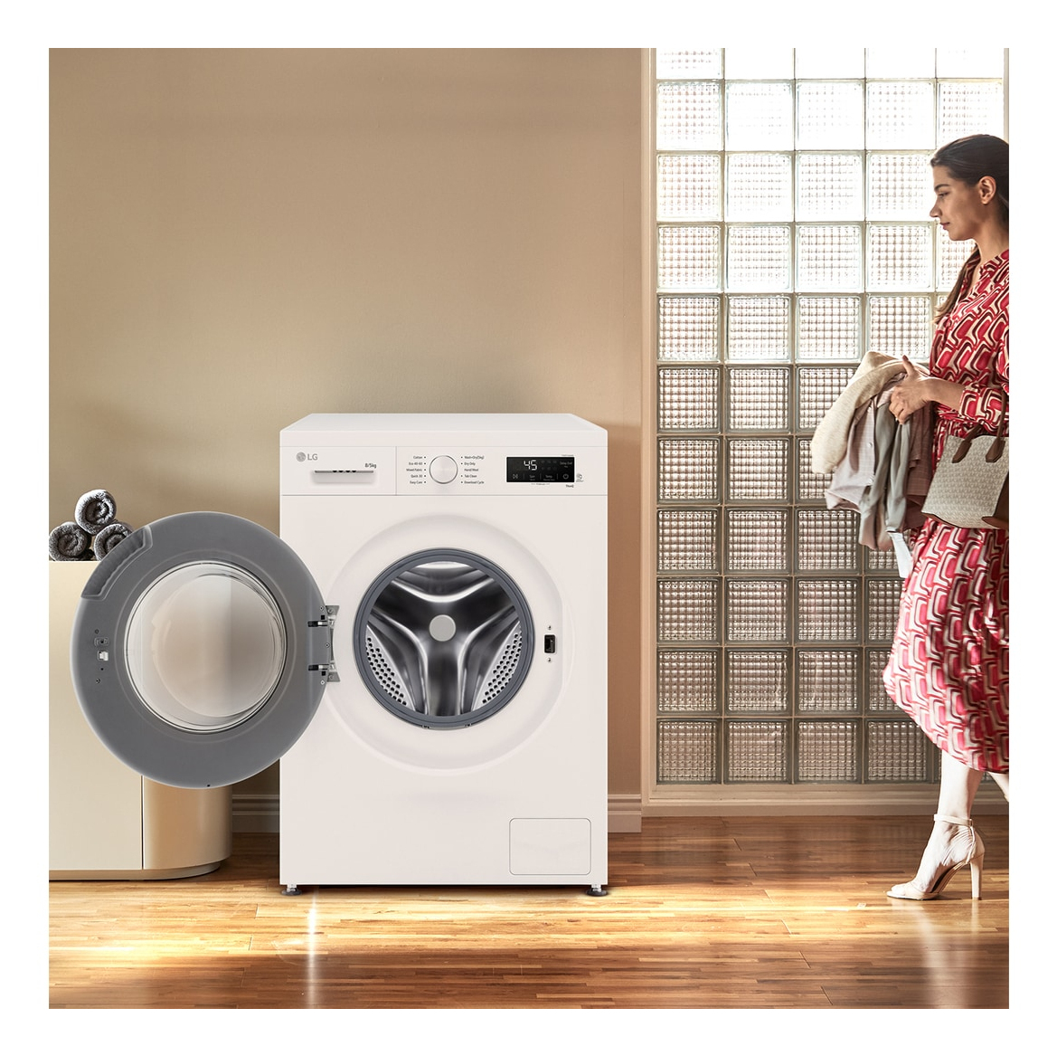 LG W4X1085NWH washer dryer Freestanding Front-load White – image 2