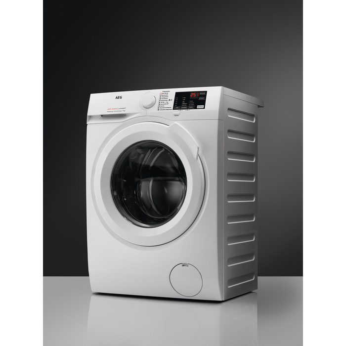 AEG LF62R7400 washing machine Front-load – image 3