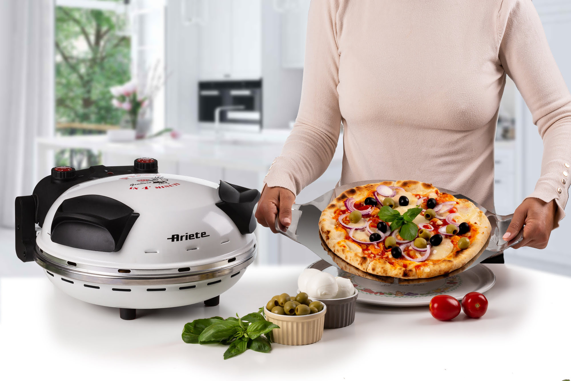 Ariete 918 Pizza Oven - Pizza in 4 minutes - Refractory stone plate with non-stick treatment - Max temperature 400 ° - 1200 Watt - Timer 30 '- White – image 8