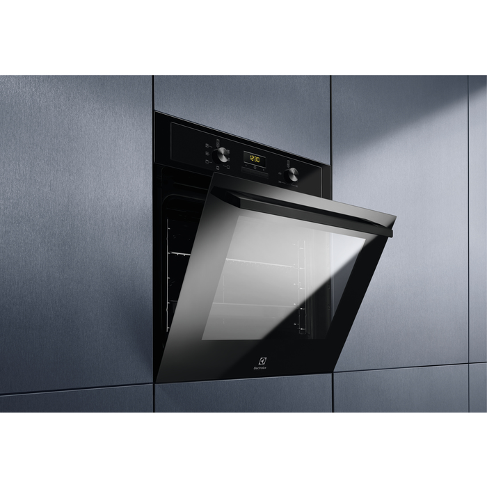 Electrolux EOH3C01BK 65 L Black – image 8