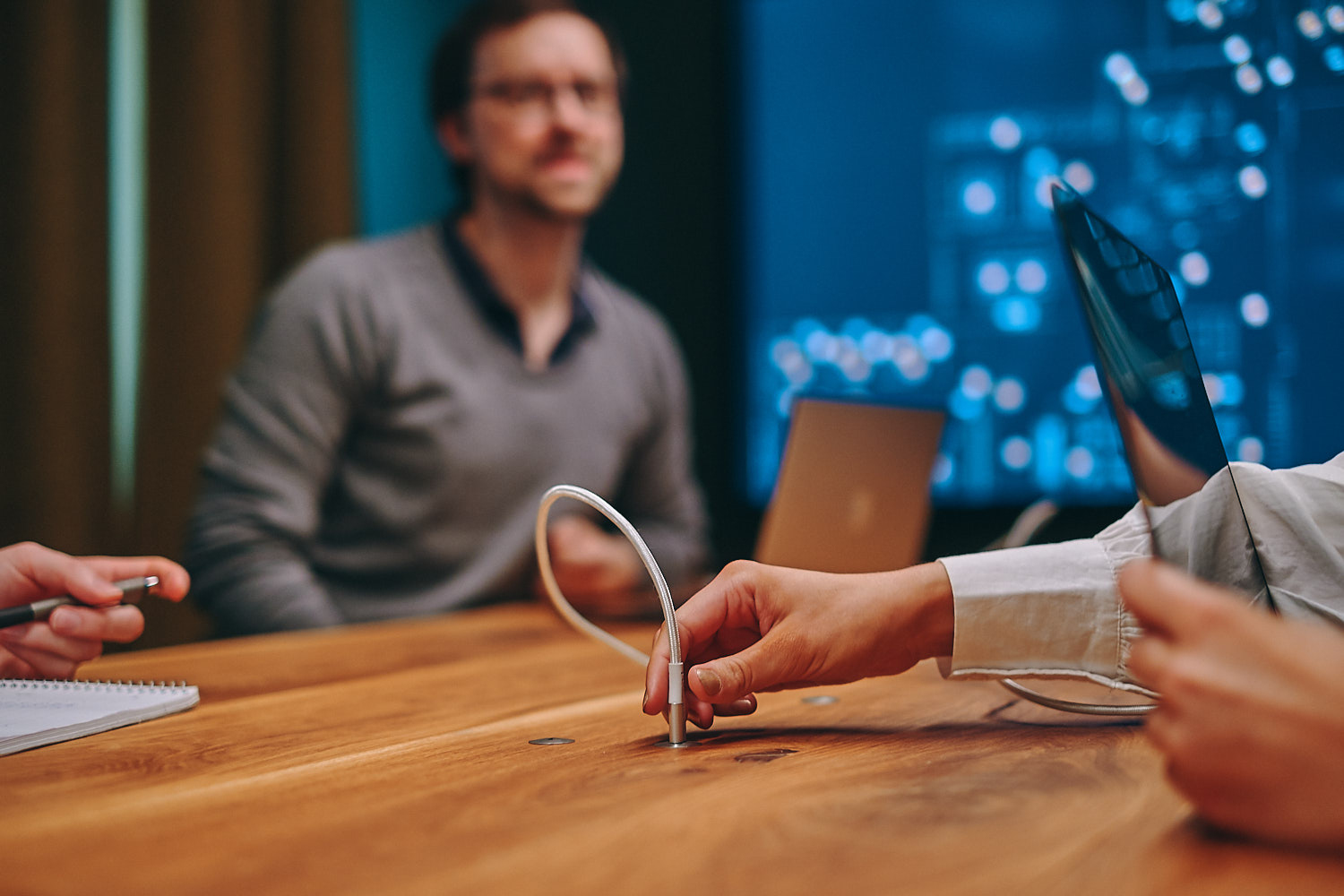 Resim Ochno O-DO-100-2 USB C Masa Montaj Hub