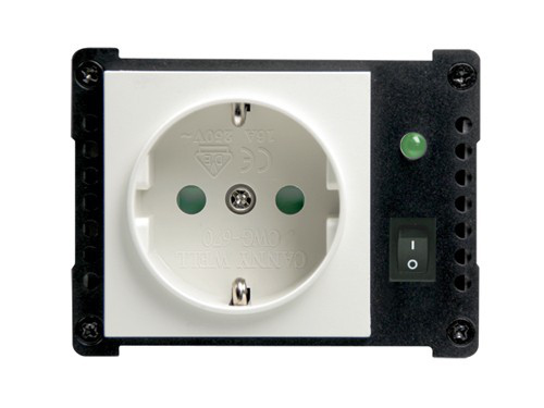 i-tec PINV-200W power adapter/inverter – image 2