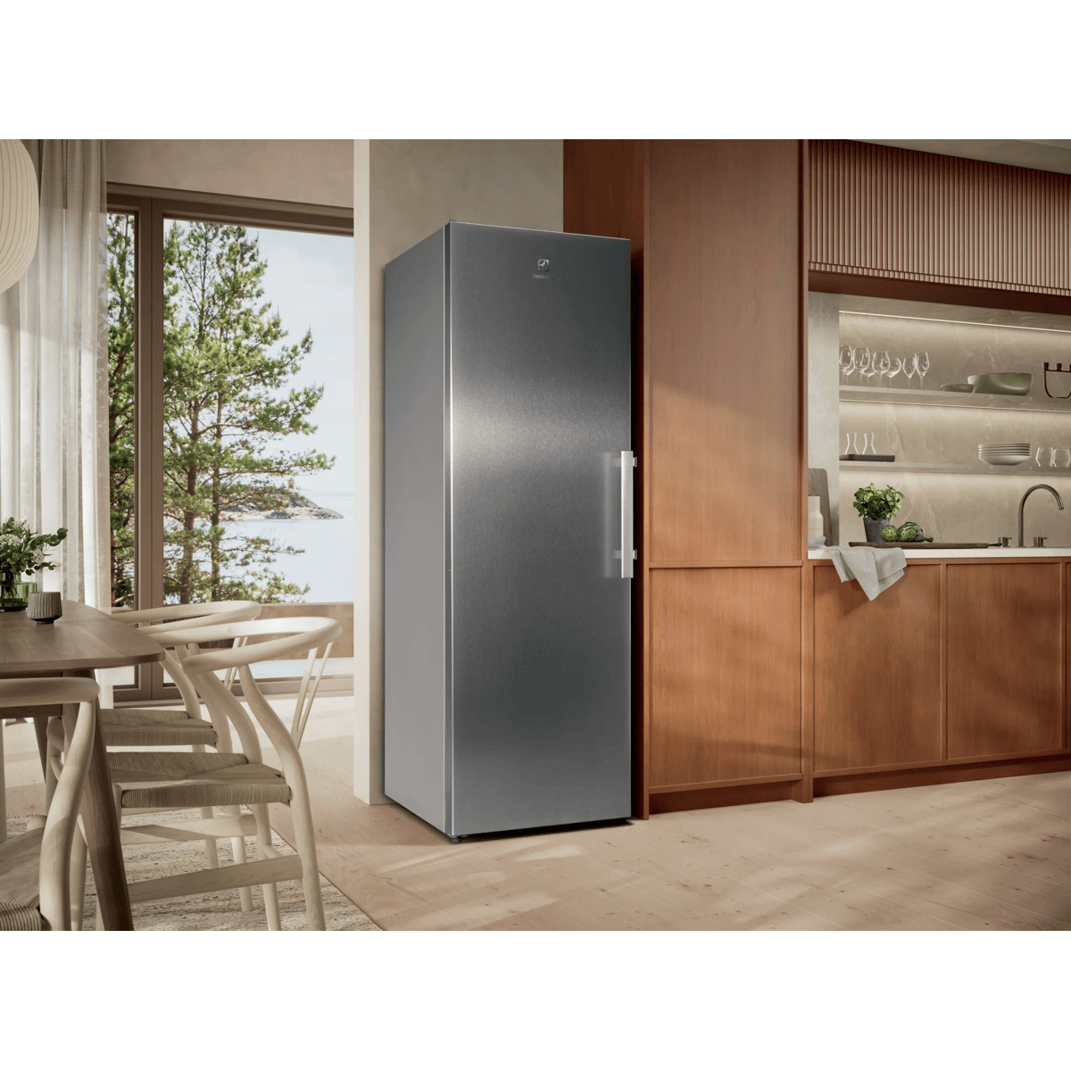 Electrolux LUT6NE28U Upright freezer Freestanding – image 7