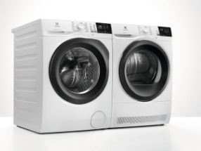 Electrolux EW6F429B washing machine Front-load – image 2