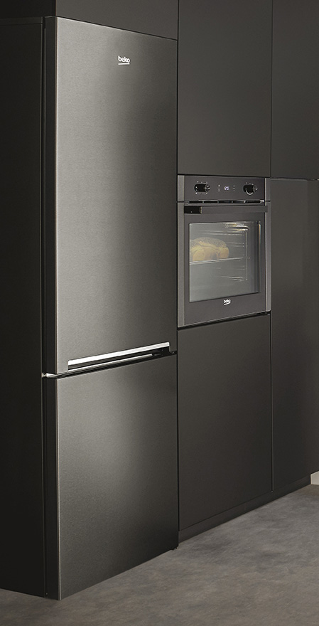 Beko RCNA366I40ZXRN fridge-freezer Freestanding – image 3