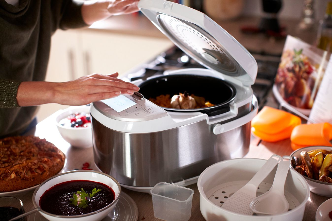 Philips Avance Collection HD3095/03 electric pressure cooker Silver – image 5