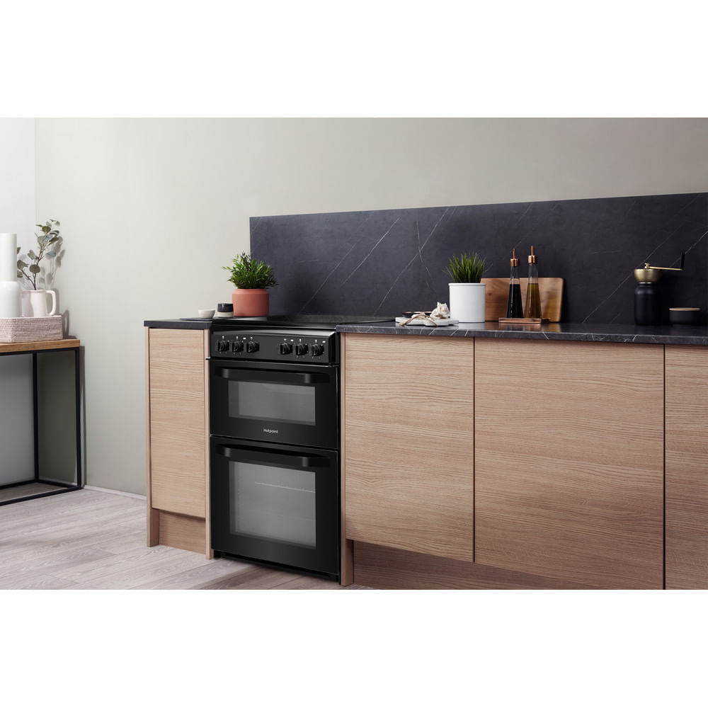Hotpoint HD5V92KCB Freestanding cooker Electric Ceramic hob Black – image 9