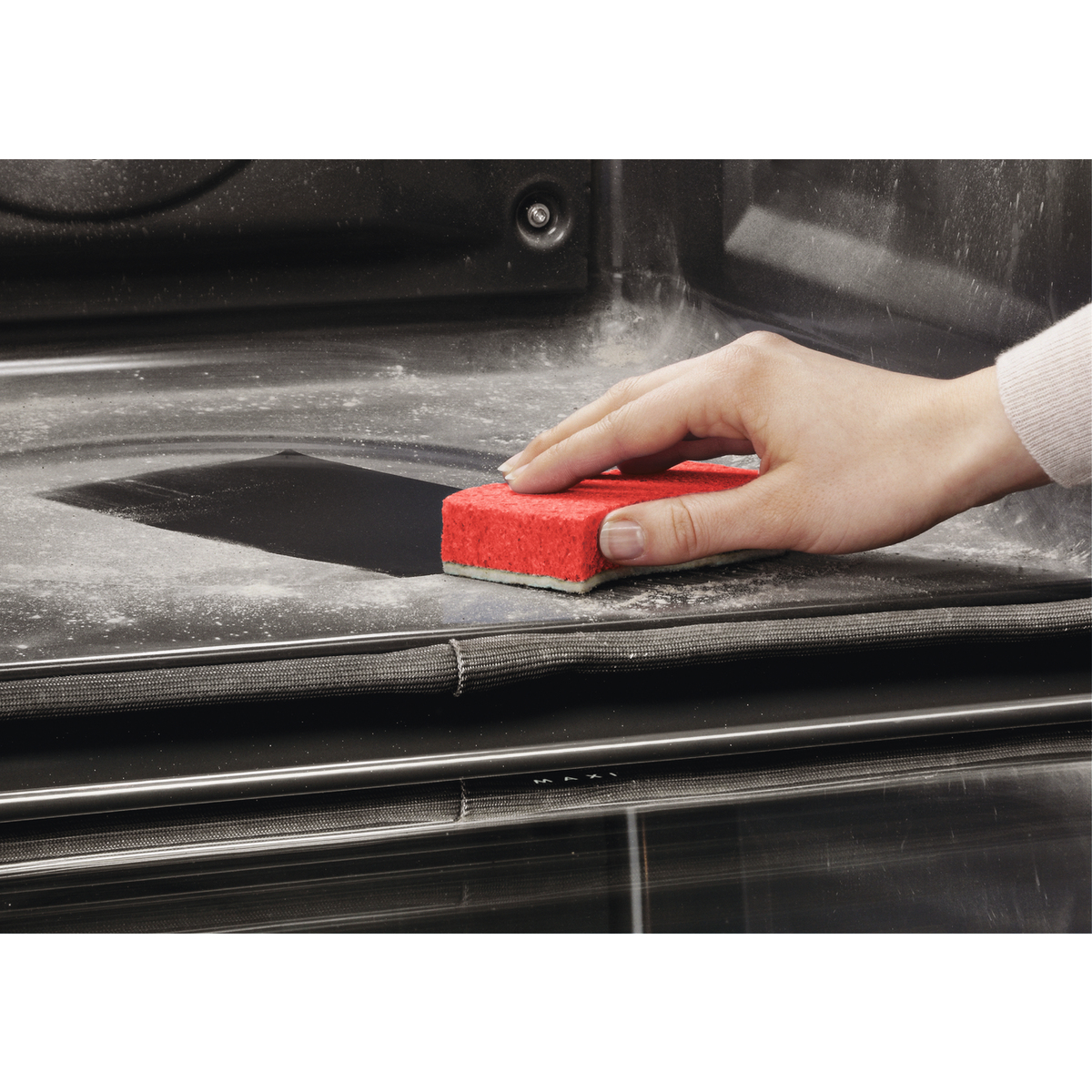 AEG BPE535060B 71 L Black – image 7