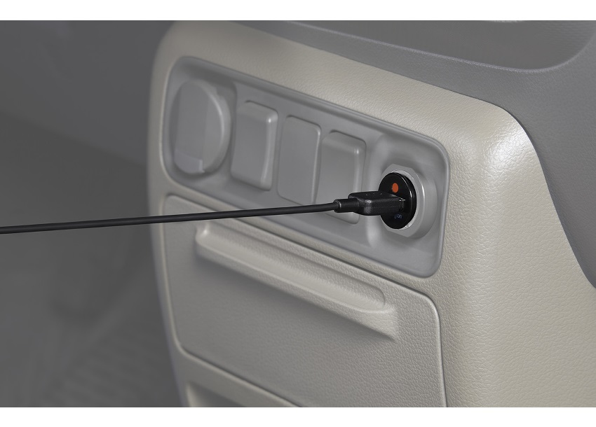 Kensington PowerBolt™ Micro Car Charger – image 5