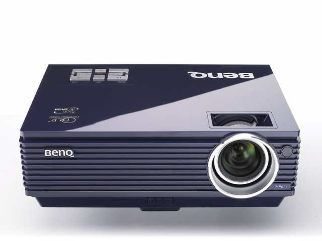 BenQ MP611 Mainstream projector – image 3