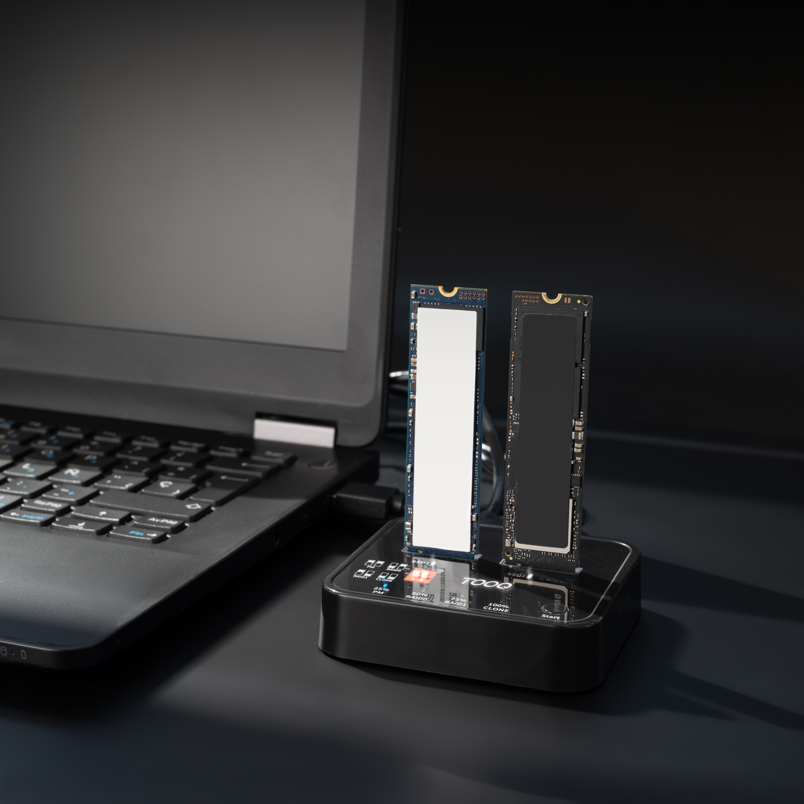 TooQ TQDS-201B storage drive docking station USB 3.2 Gen 2 (3.1 Gen 1) Type-C Black – image 2