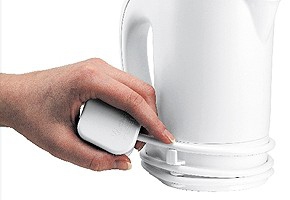 Kenwood JK060A electric kettle – image 2