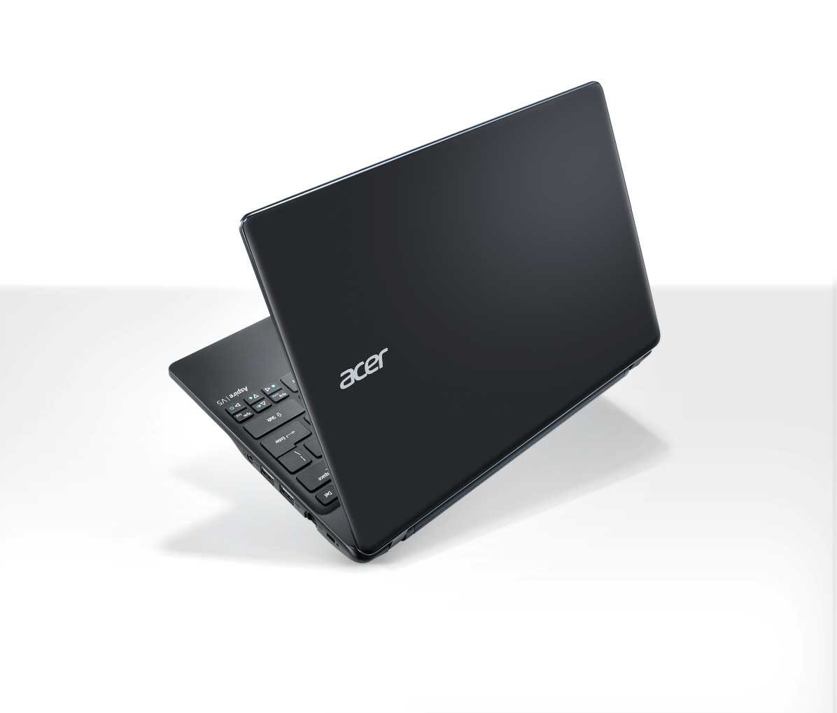 Acer Aspire V5-123-12102G32nkk AMD E E1-2100 Laptop – image 3