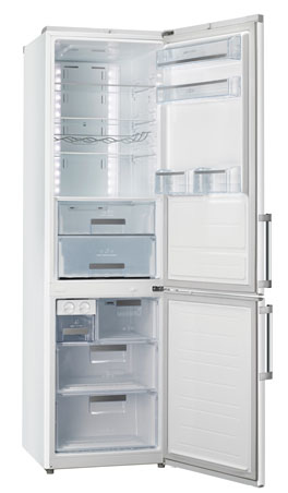 LG GB7143SWRW fridge-freezer Freestanding White – image 2