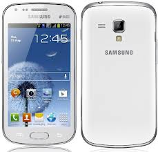 Samsung Galaxy S Duos GT-S7562 – image 3