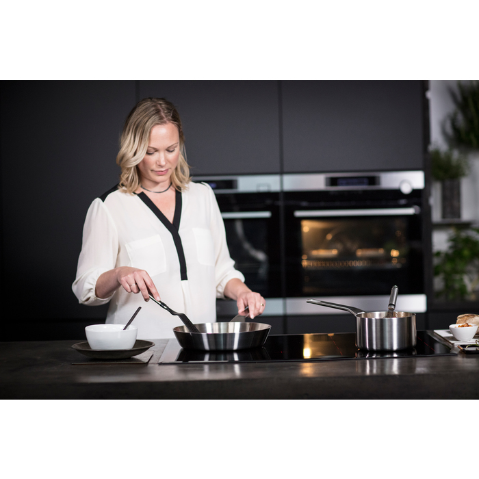 AEG IPS84530FB Black Built-in Zone induction hob 4 zone(s) – image 3