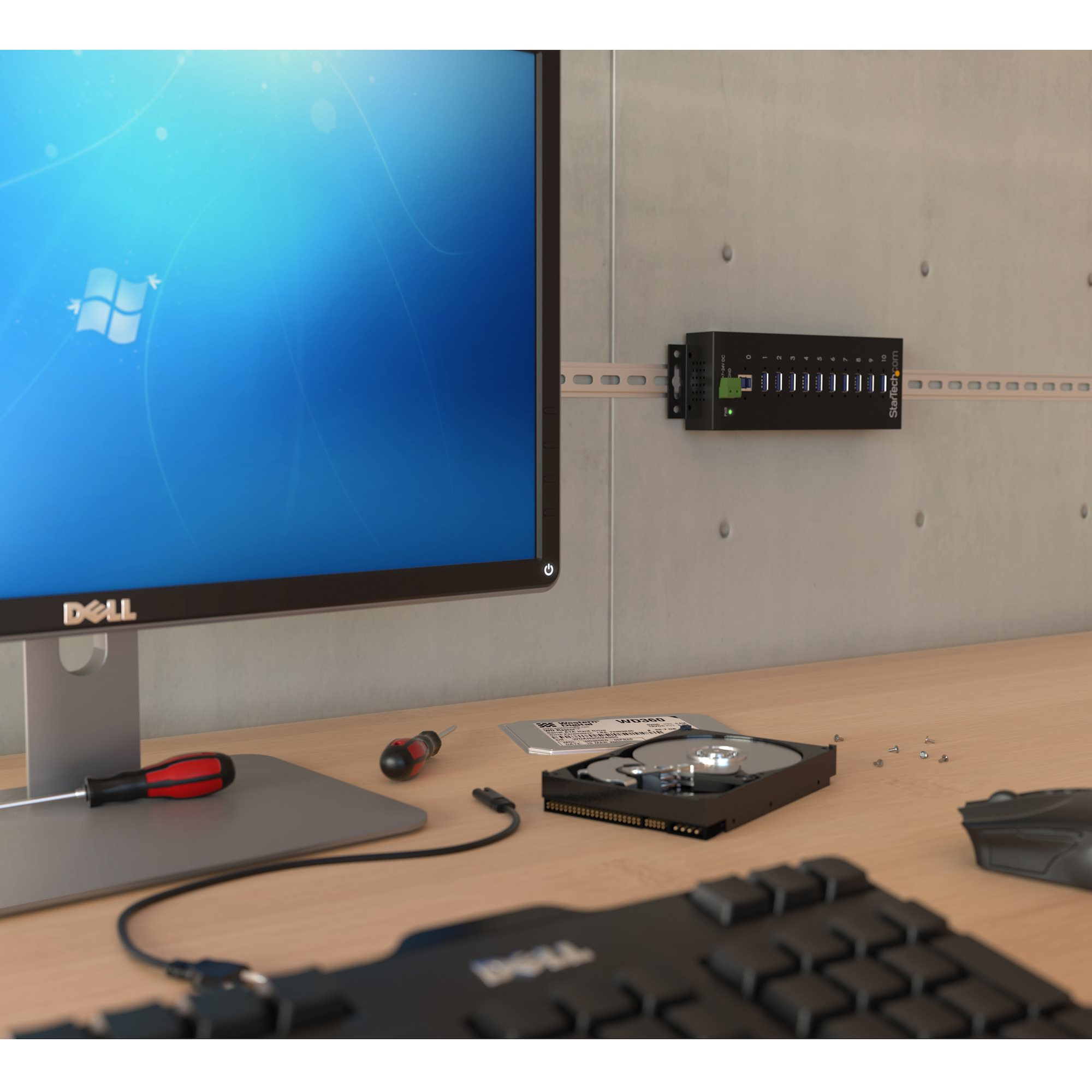 Concentrador StarTech.com ST1030USBM - USB 3.0 - 10 puertos - Negro - ST1030USBM Concentrador StarTech.com ST1030USBM - USB 3.0 - 10 puertos - Negro - ST1030USBM