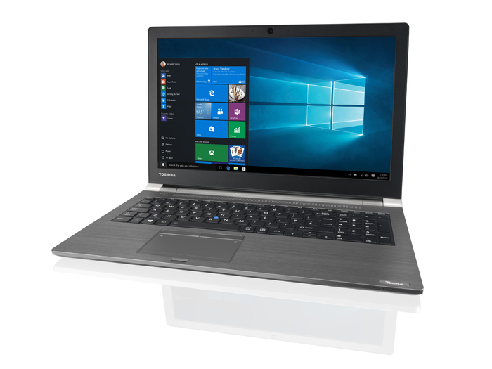Dynabook Z50-D-10R Intel® Core™ i7 i7-7500U Laptop – image 2