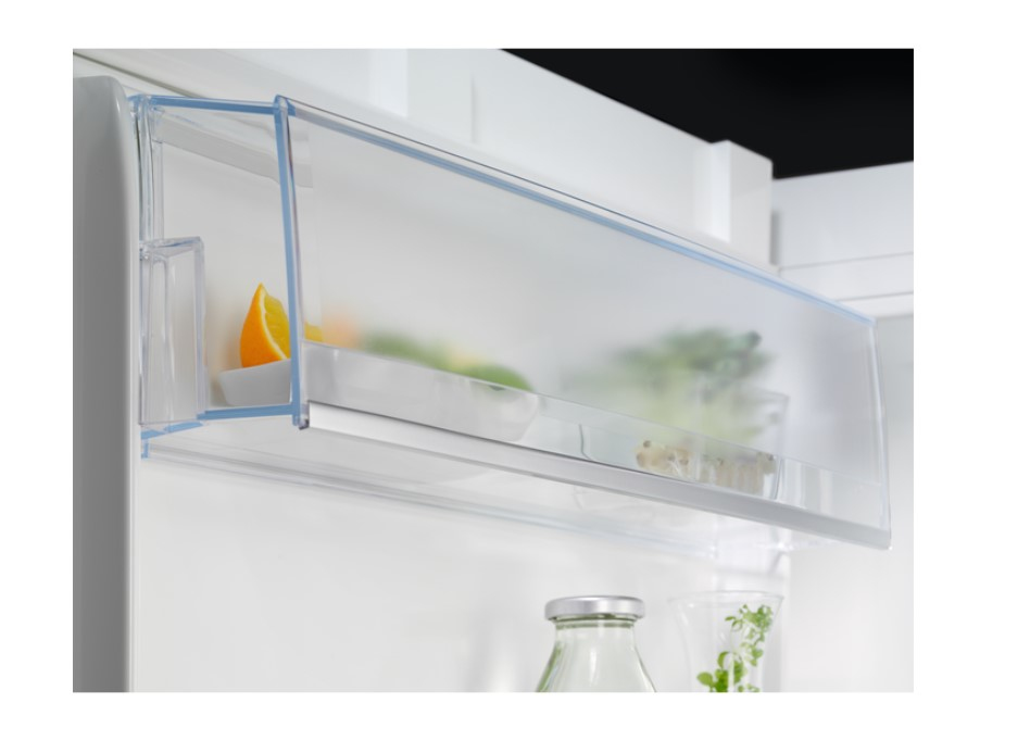 Electrolux LRB2DF32X fridge Freestanding – image 8