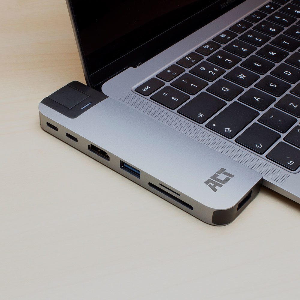 ACT USB-C Thunderbolt™ 3 docking station, HDMI, ethernet, USB hub, card reader, PD pass-through – image 4