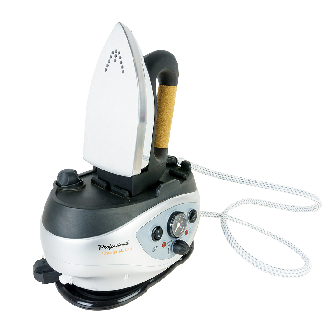 Pyramidea FSC300 steam ironing station – image 3