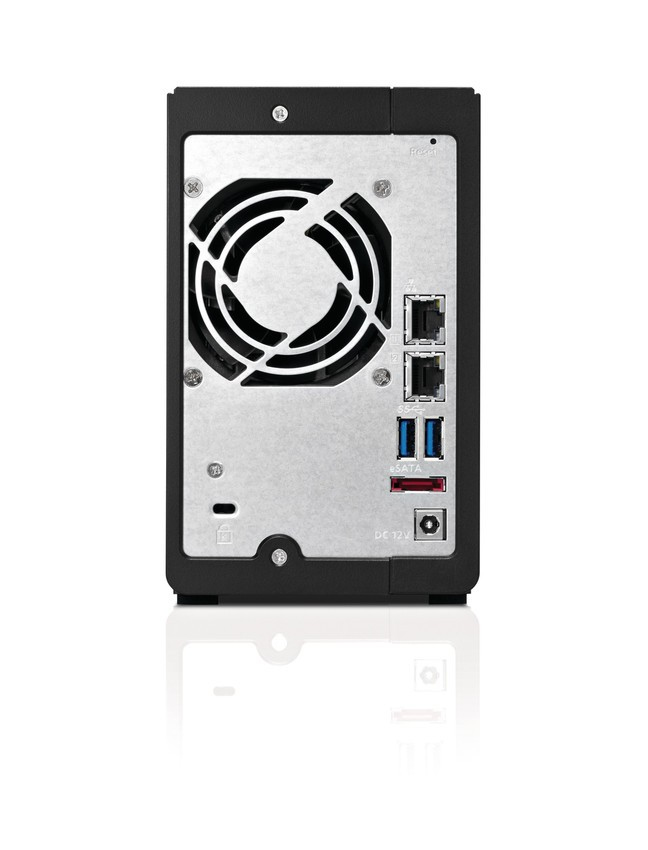 Fujitsu CELVIN NAS QE707 Compact – image 3