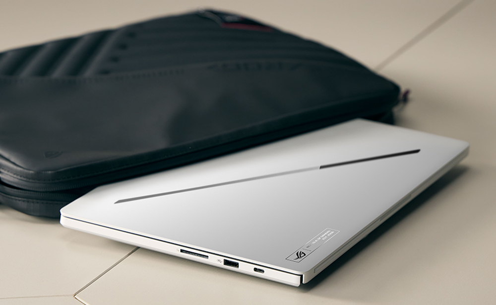ASUS ROG Zephyrus G14   U9-386H   64 2 5070Ti GU405AR-SY044W W11H Notebooks