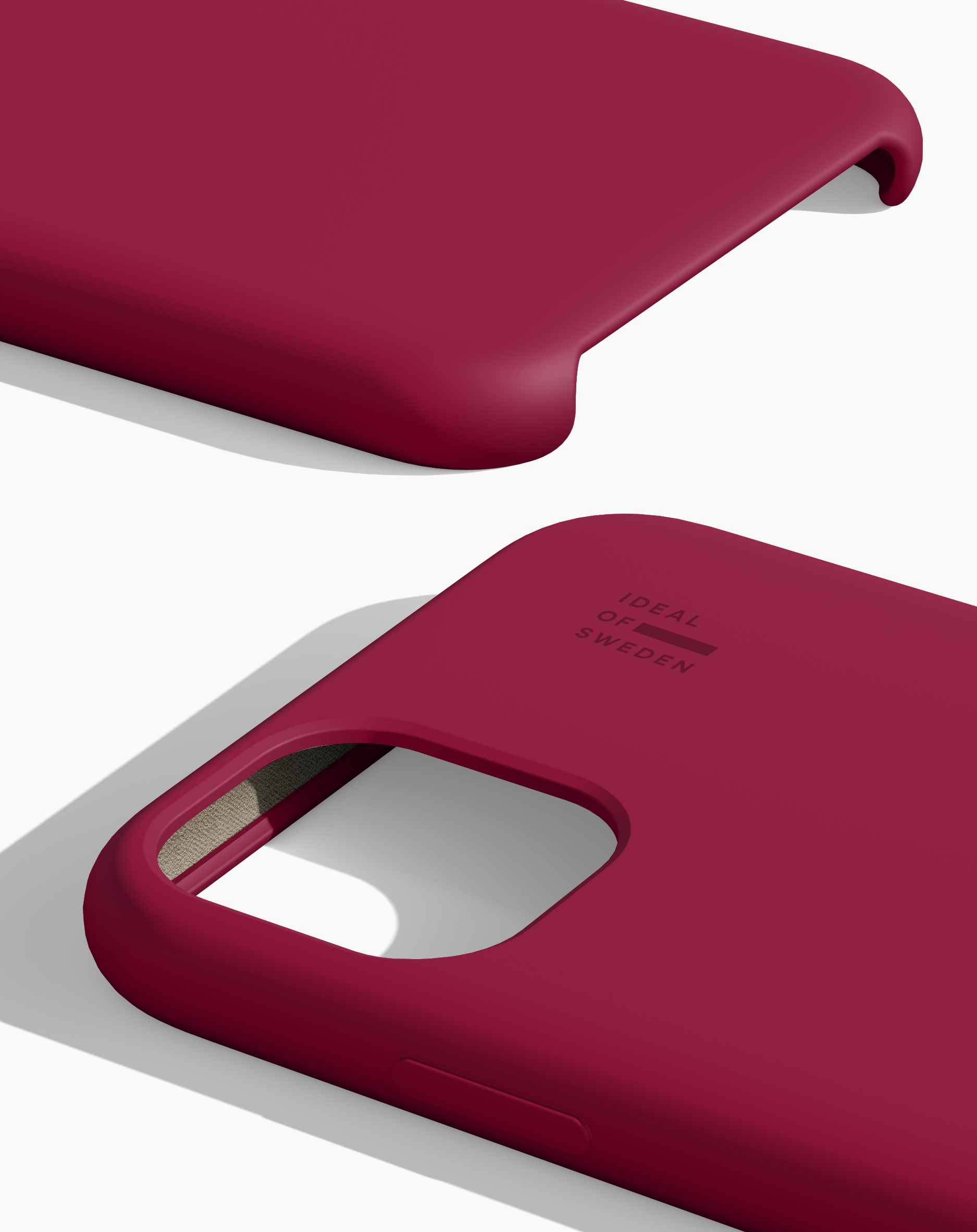 iDeal of Sweden Silicone Case iPhone 11 / XR Cranberry – image 2
