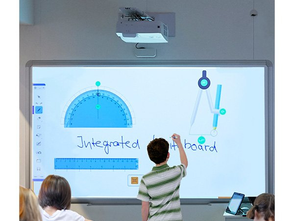NEC UM301Wi Interactive Multi-Pen Whiteboard Kit – image 5