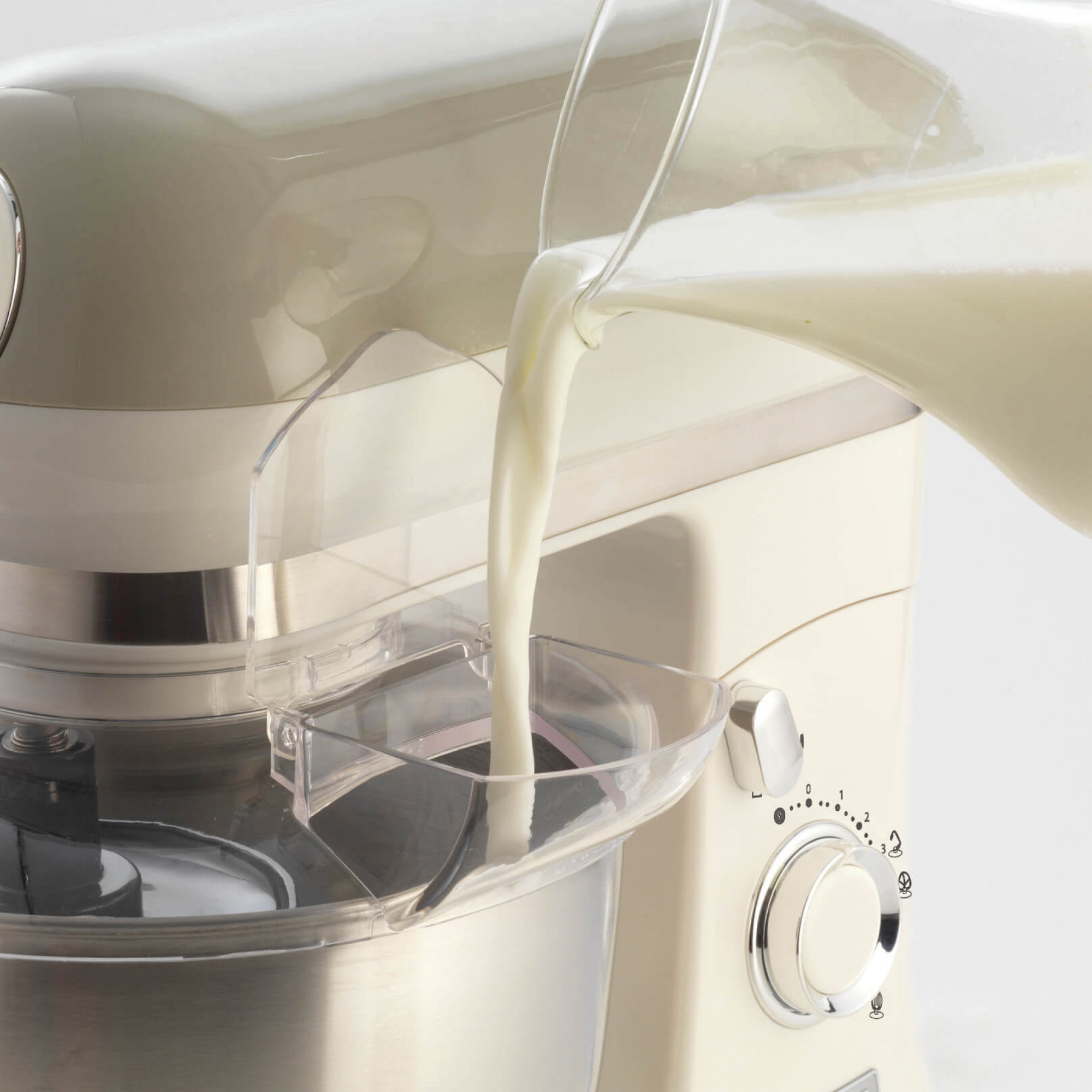 Ariete 1588 Vintage Mixer, Planetary Mixer for bread, pizza, cakes and pastries,5.5 L Capacity, 7 speeds, 2400 Watts, Pastel Beige – image 8