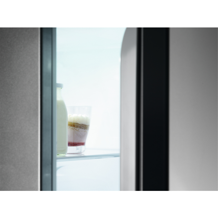 AEG S83820CTWF Freestanding – image 9
