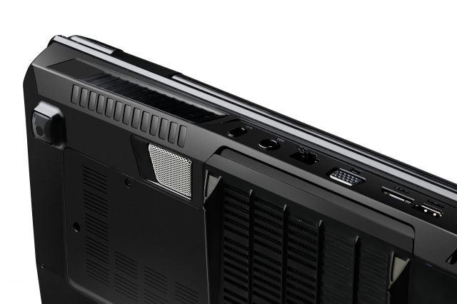 MSI Gaming GT780DX-685FR laptop Intel® Core™ i7 i7-2670QM – image 5