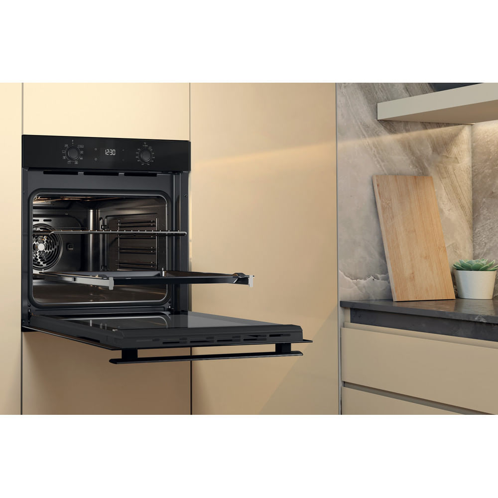 Whirlpool OMR55CU1B 71 L Black – image 9