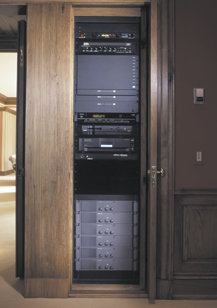 Middle Atlantic AXS 48" x 20", 27U – image 2