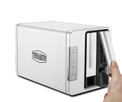 TerraMaster F2-421 6TB 2x3TB Seagate IronWolf 2 Bay NAS Desktop – image 4