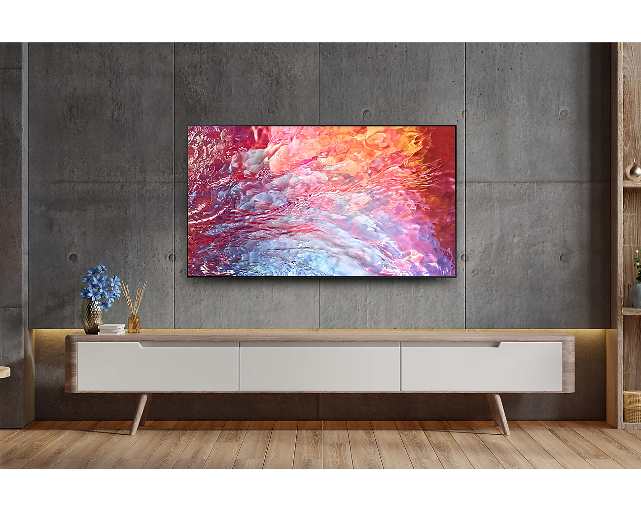 Samsung Series 7 QN55QN700BFXZX TV – image 4