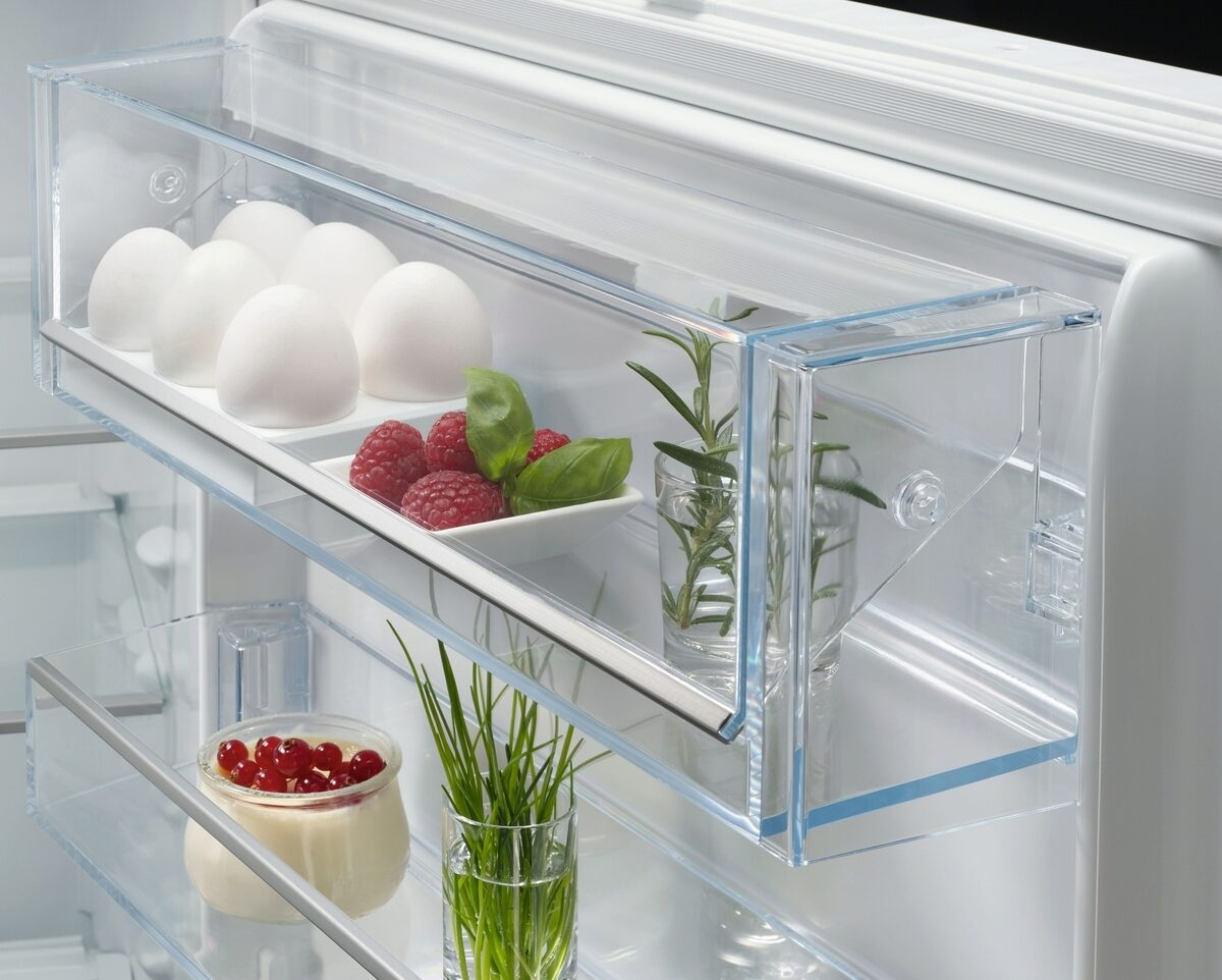 AEG Series 6000 NSK6D181DC fridge Built-in – image 9