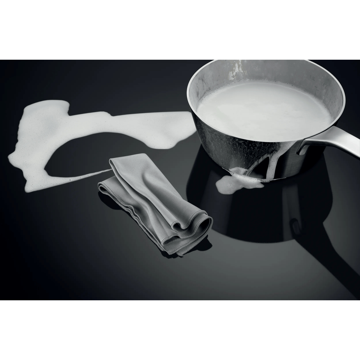AEG NIR86T00FB Black Built-in – image 3