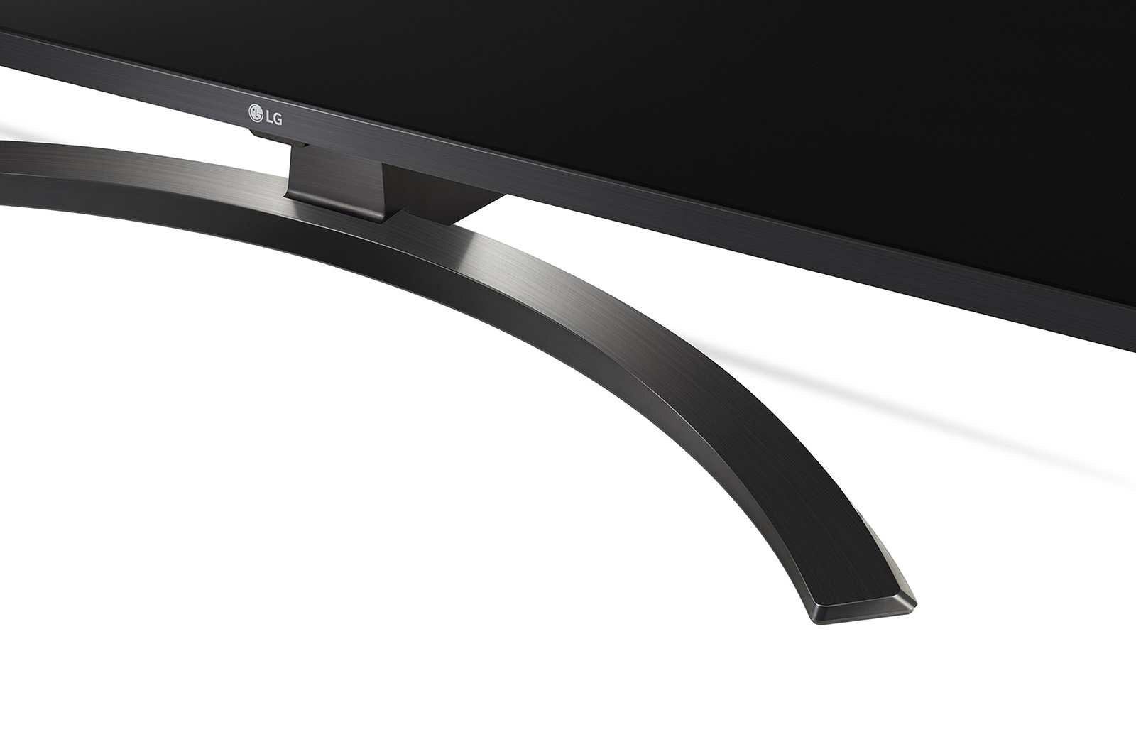LG 43UM74507LA TV – image 6