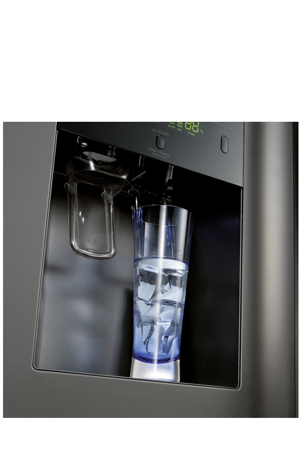 Samsung RSA1ZHNE side-by-side refrigerator Freestanding – image 6