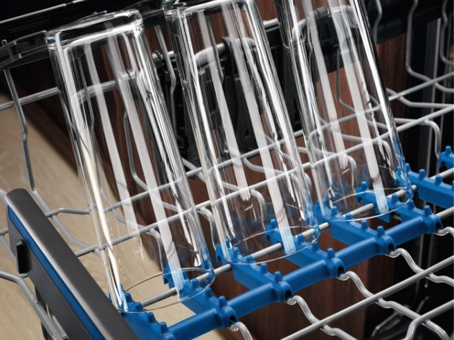 Electrolux EEQ42200L Fully built-in 9 place settings – image 8